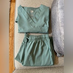 Dagacci Medical Uniform Scrub Set